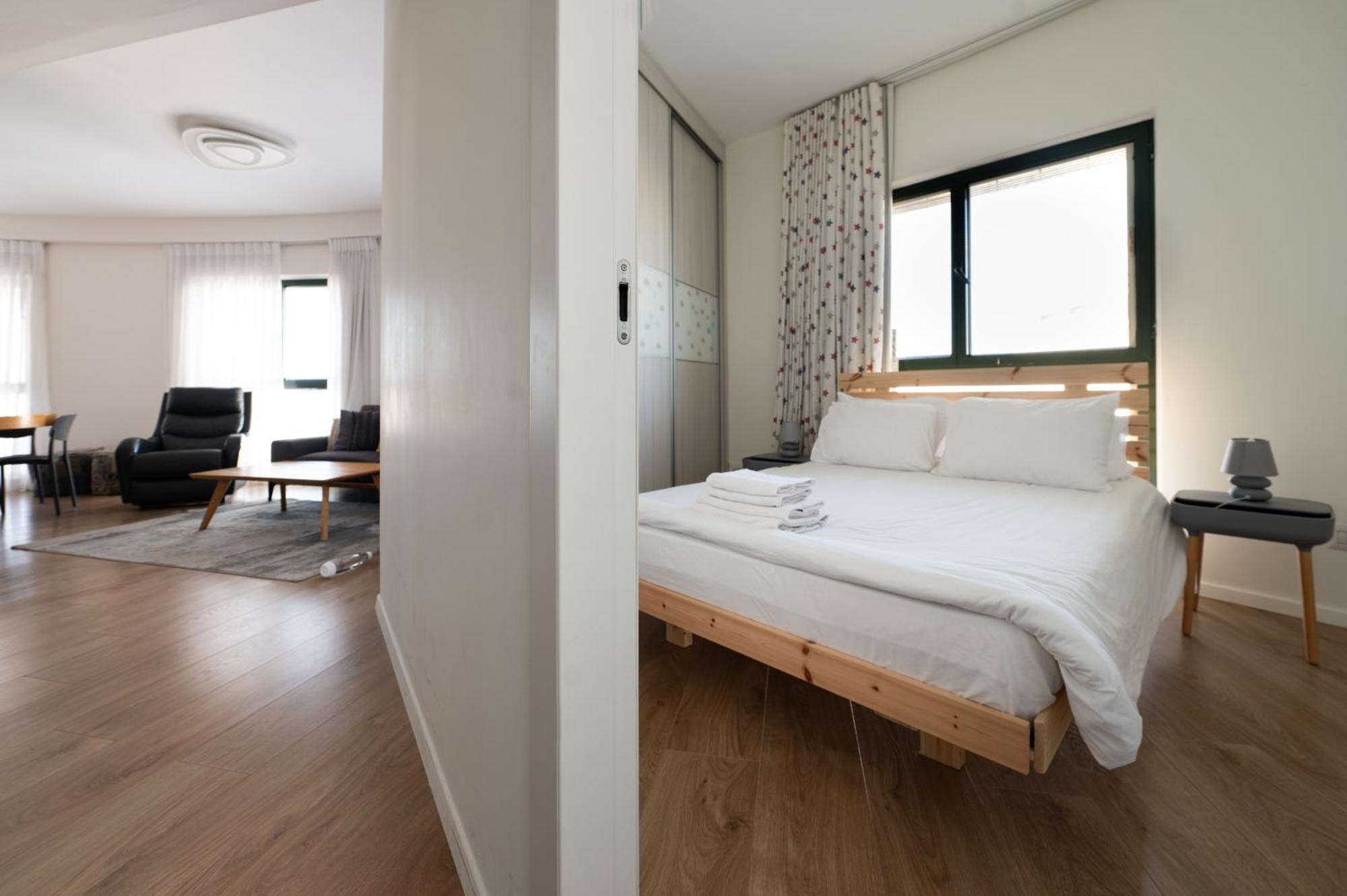 Seaside Court Retreat By Israpart Tel Aviv Bagian luar foto