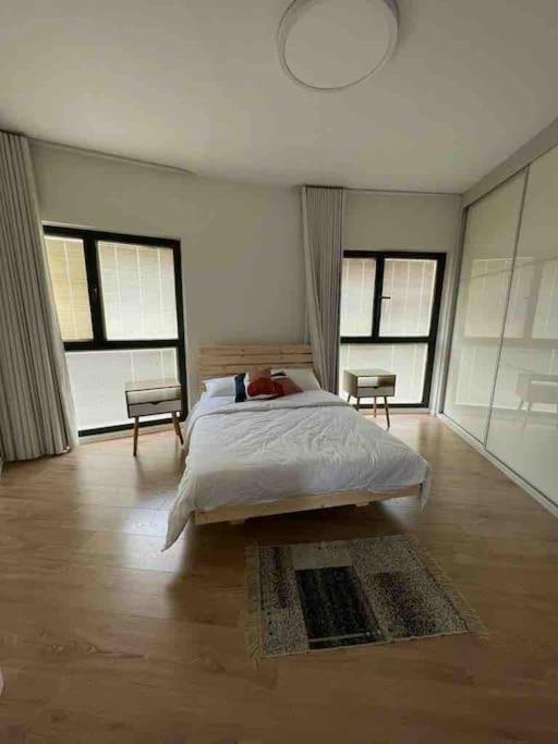 Seaside Court Retreat By Israpart Tel Aviv Bagian luar foto